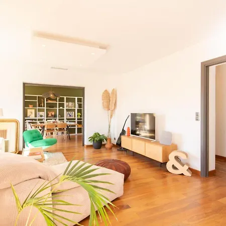 115m2 Avec Un Apercu Et Proche Du Centre Apartment