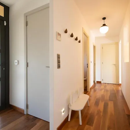 115m2 Avec Un Apercu Et Proche Du Centre Saint-Raphael (Var)